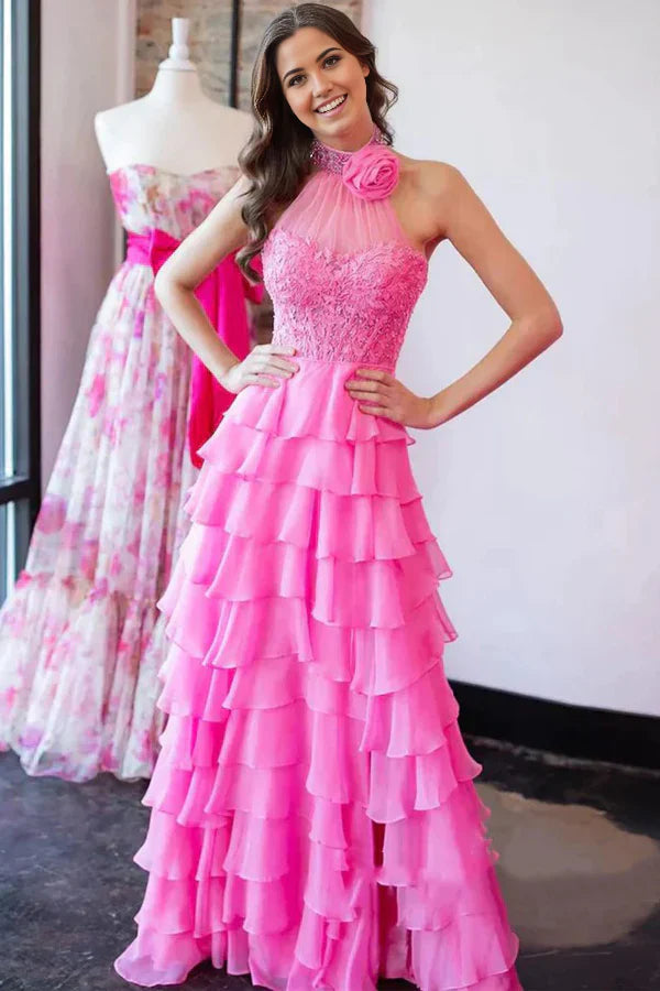 Vestidos de fiesta largos de encaje con cuentas y cuello halter en forma de A